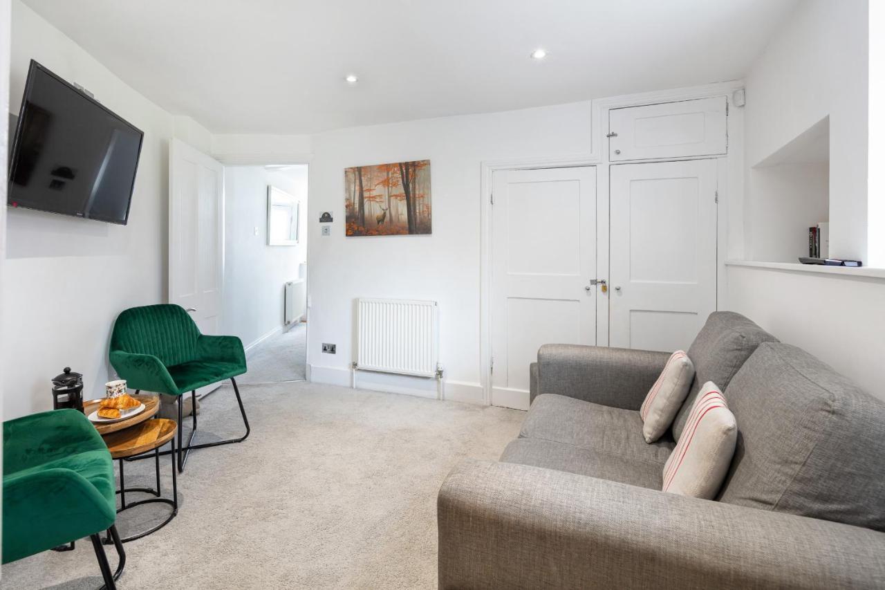 Castle Properties: The Duchess, 3 Bed Family Cottage Windsor Exterior foto