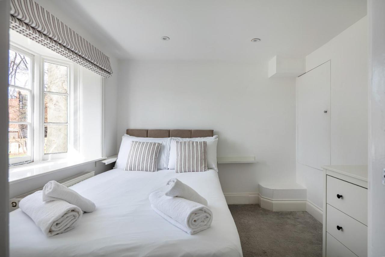 Castle Properties: The Duchess, 3 Bed Family Cottage Windsor Exterior foto